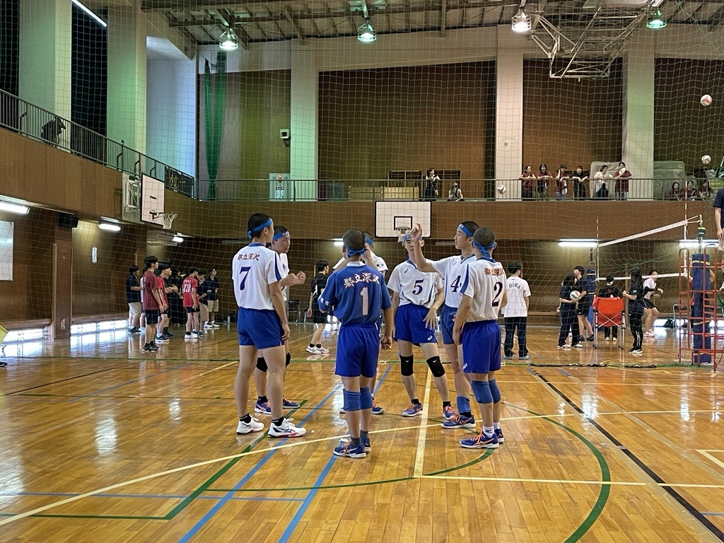 R7_男バレ夏季都立高1日目 (3)